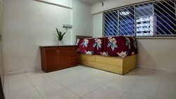 Blk 556 Jurong West Street 42 (Jurong West), HDB Executive #537019791